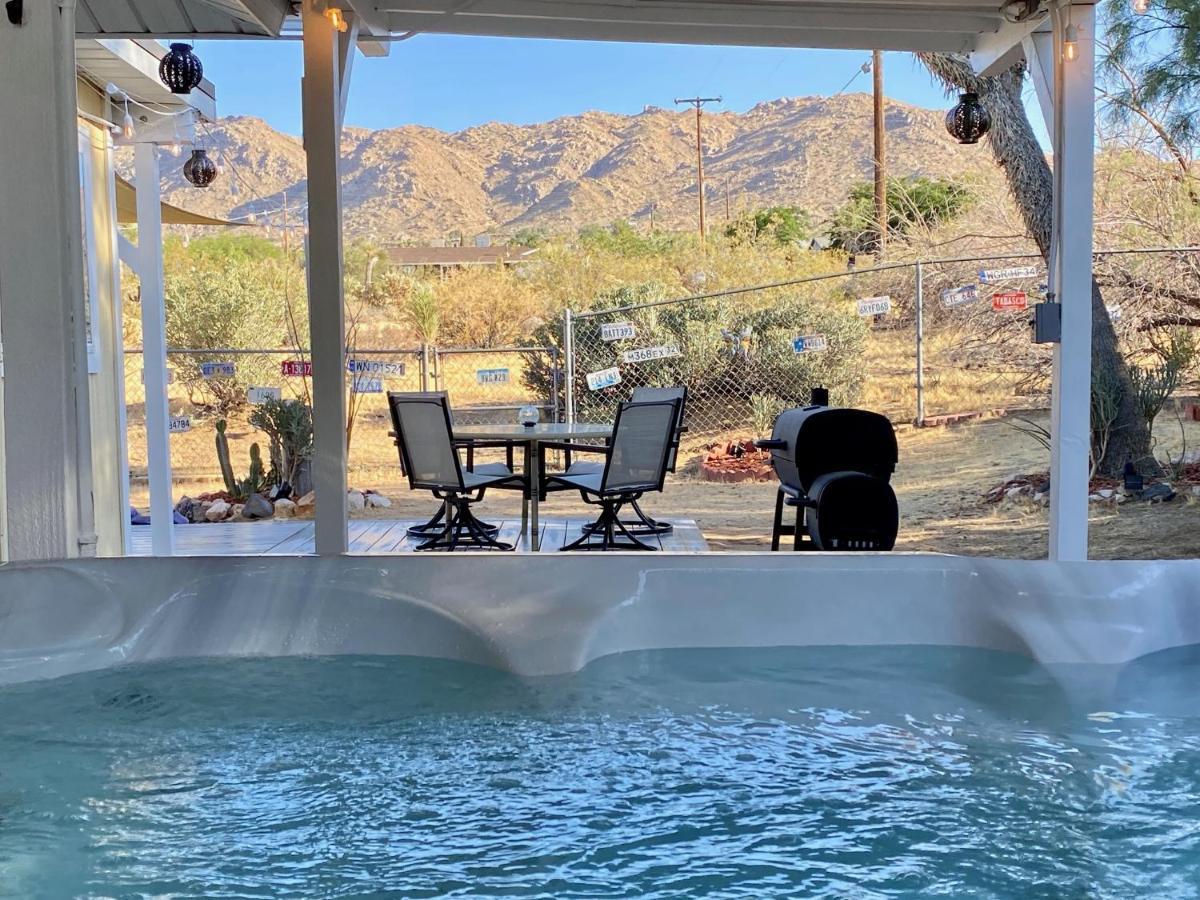 Float Pool, Hot Tub, Sauna, Views, Telescope-skywatchers Haven Hébergement de vacances *