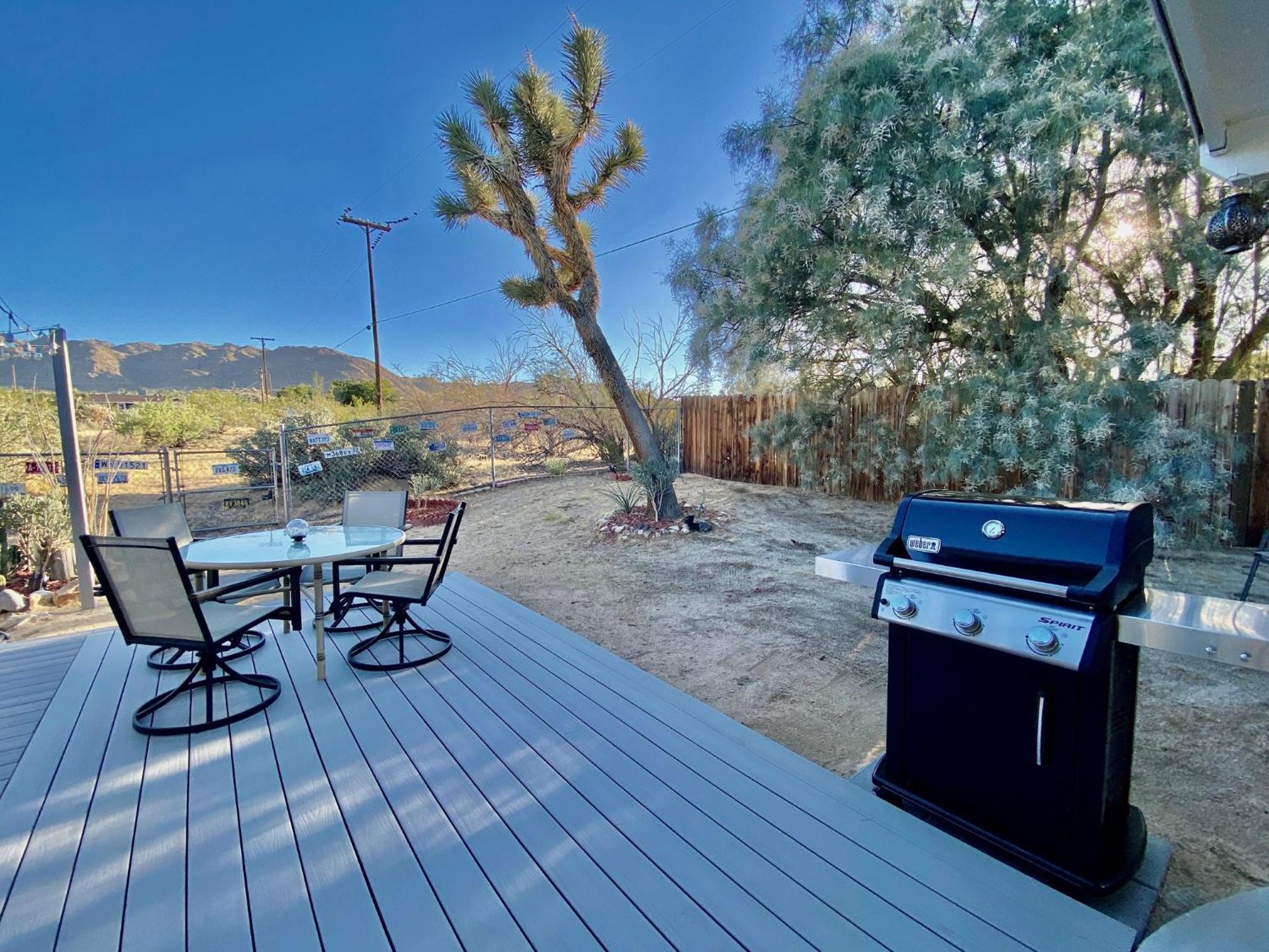 Float Pool, Hot Tub, Sauna, Views, Telescope-skywatchers Haven Hébergement de vacances Joshua Tree